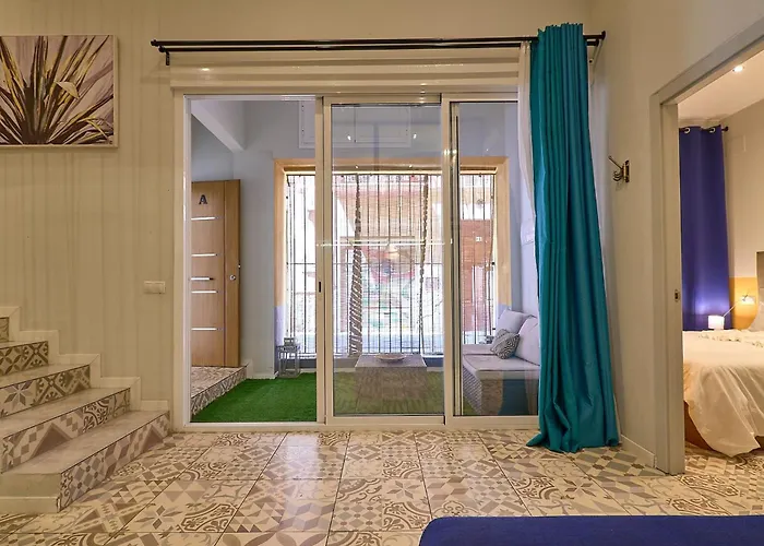 Maldonado Circles & Origami Apartment